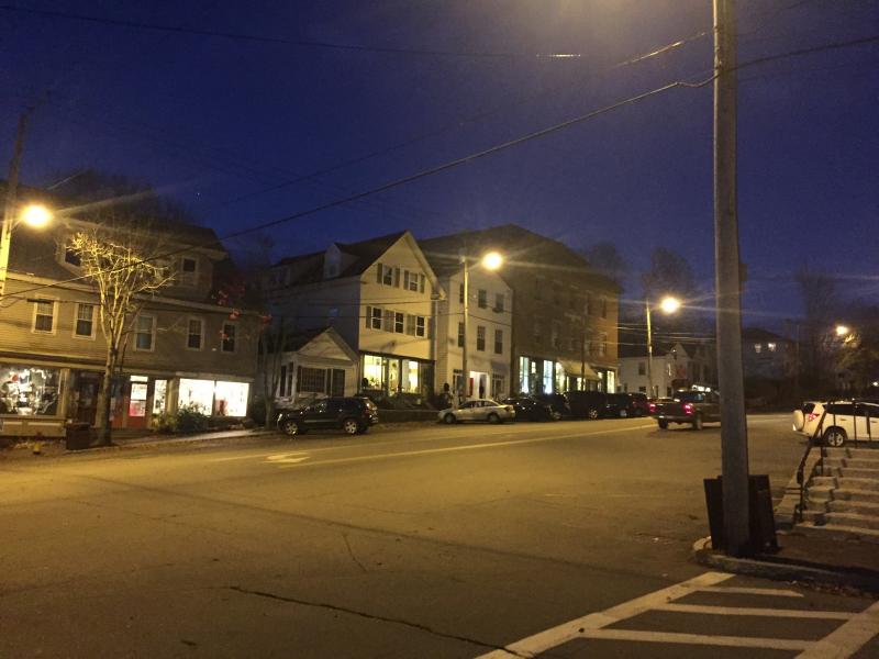 Across Main Street predawn, parking spaces near store fronts begin to fill. SUSAN JOHNS/Wiscasset Newspaper