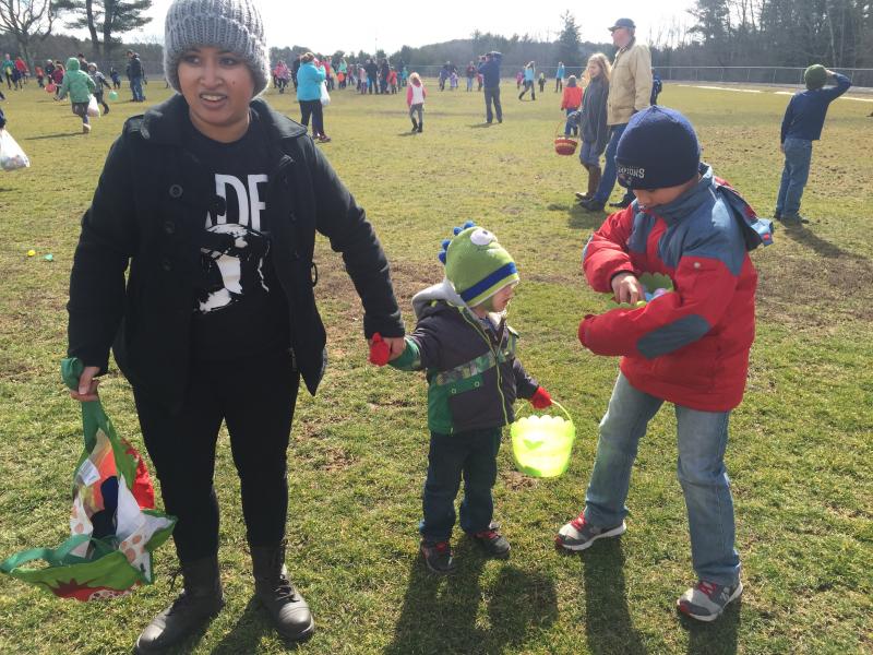 Jeanne Hoxie of Hallowell with sons James, 2, and Eli, 10, take part in Saturday’s hunt. SUSAN JOHNS/Wiscasset Newspaper