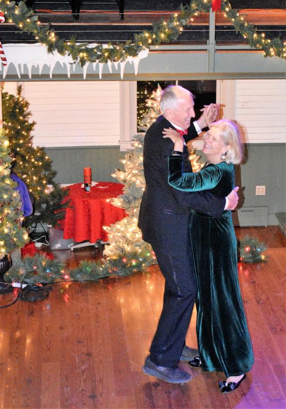 Betty and Ted Repa ... they could have danced all night! LISA KRISTOFF/Boothbay Register