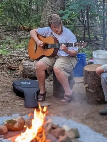 Guitar playing 