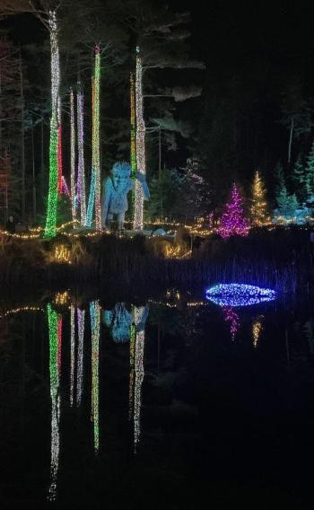 Gardens Aglow. STEVE EDWARDS/Boothbay Register