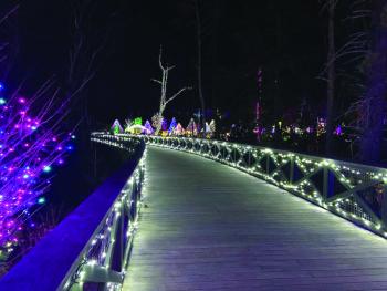 Gardens Aglow. STEVE EDWARDS/Boothbay Register