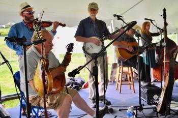 Lincoln Home Newcastle Maine Assisted Living Vibrant Seniors Fundraising LobsterBake